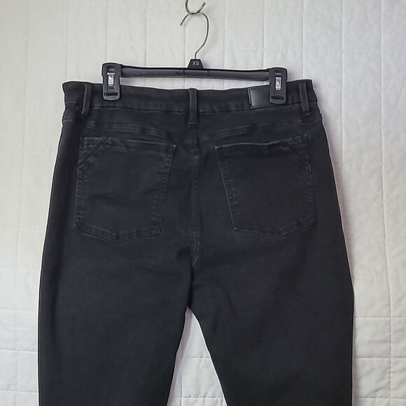 Buckle Black Skinny Jeans 33x32 - Picture 4 of 9